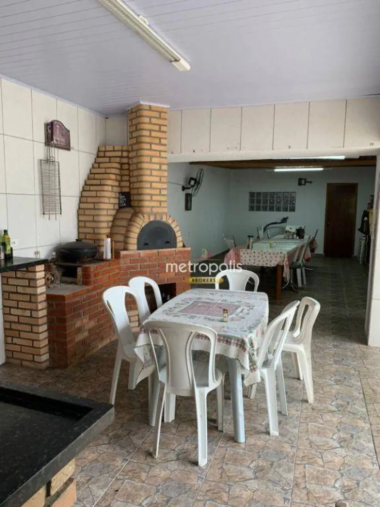 Casa, 3 quartos, 296 m² - Foto 1