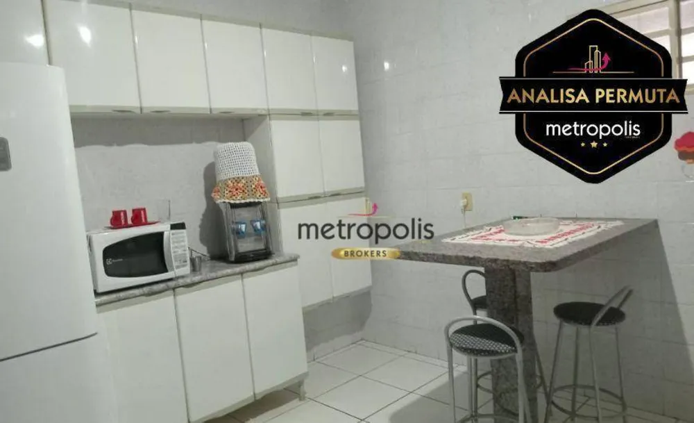 Casa, 3 quartos, 240 m² - Foto 1
