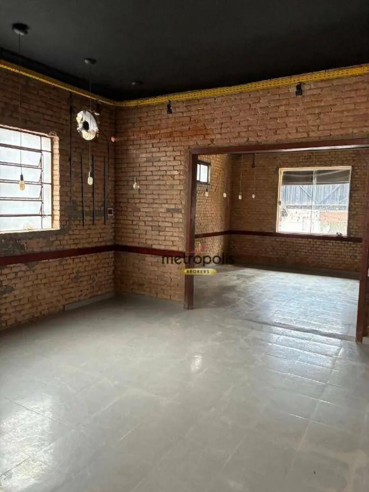 Casa, 2 quartos, 220 m² - Foto 1