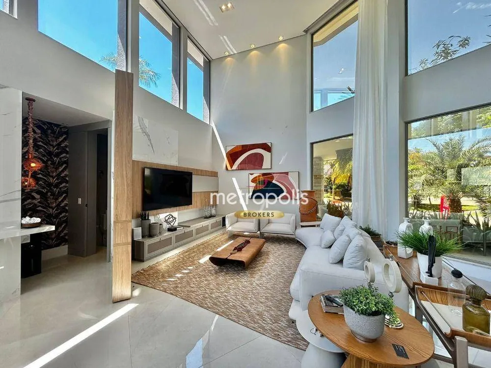 Sobrado, 7 quartos, 731 m² - Foto 1