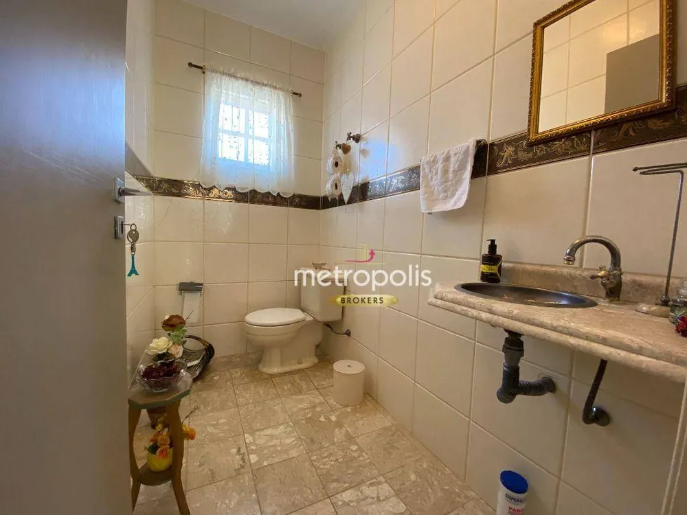Sobrado, 3 quartos, 330 m² - Foto 2