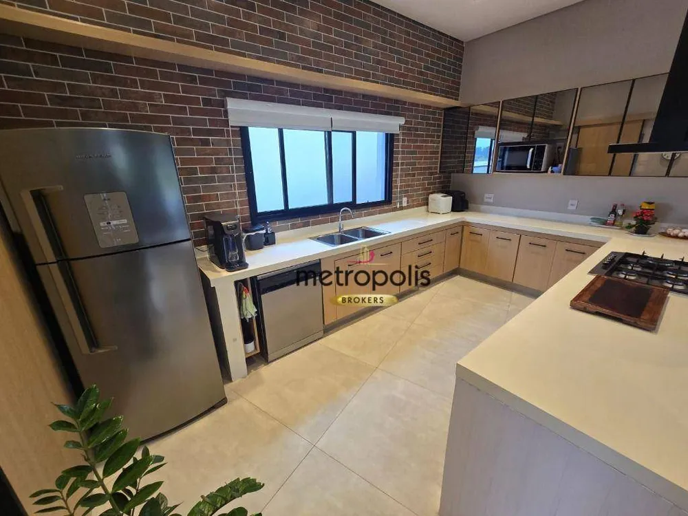 Casa, 4 quartos, 255 m² - Foto 4