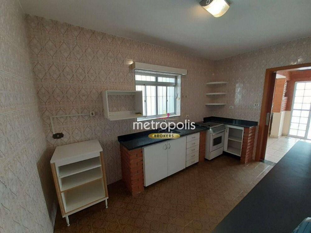 Sobrado à venda com 3 quartos, 172m² - Foto 2