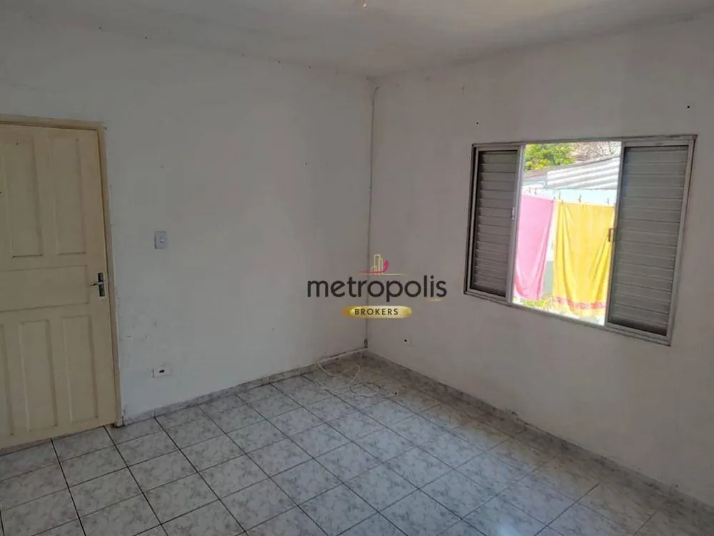 Casa, 1 quarto, 293 m² - Foto 2
