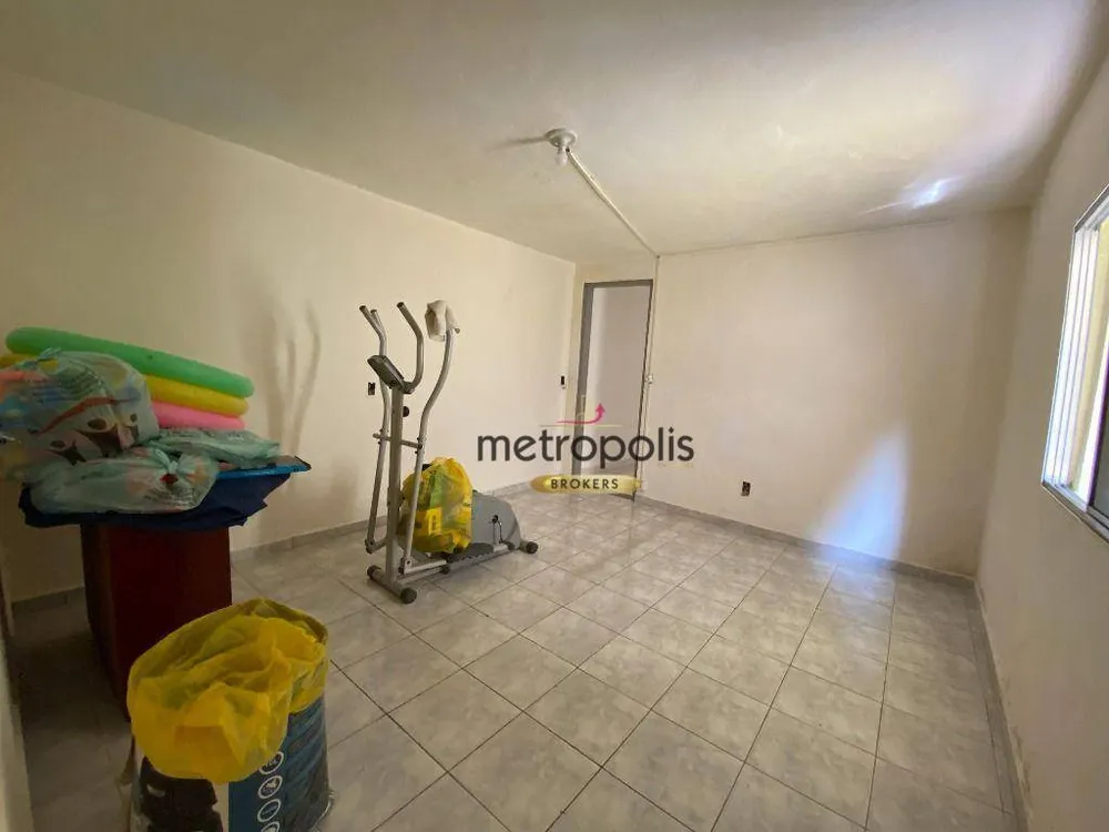 Casa, 4 quartos, 205 m² - Foto 1