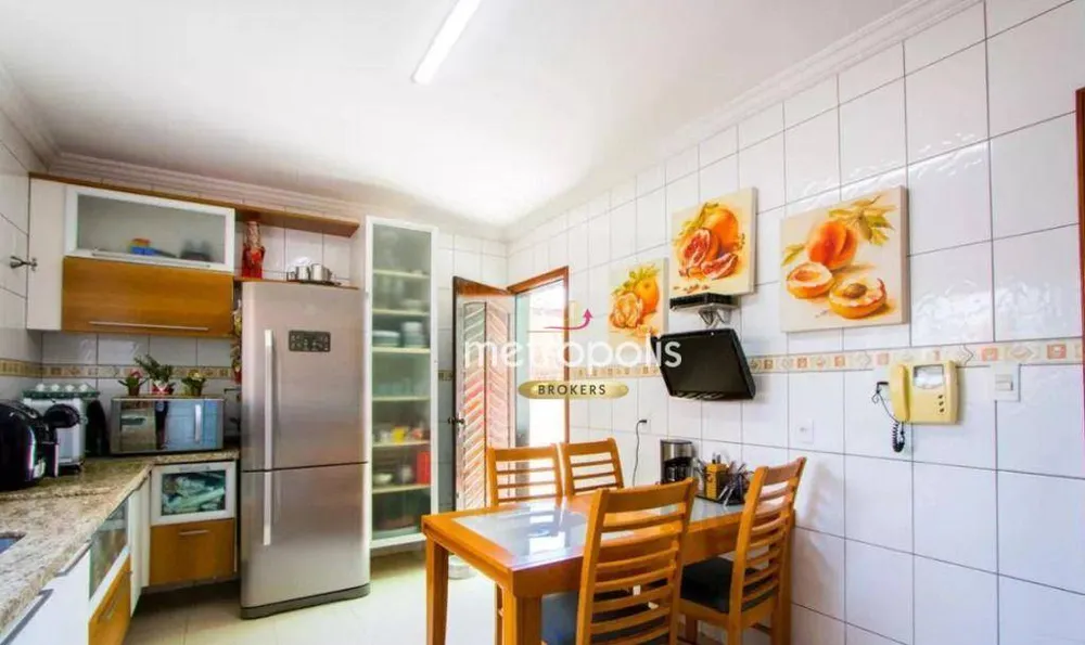 Sobrado, 3 quartos, 207 m² - Foto 3