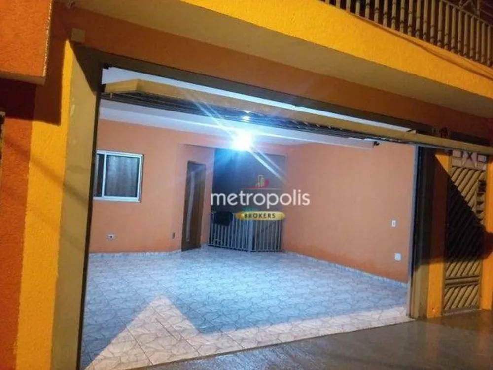Sobrado, 3 quartos, 219 m² - Foto 1