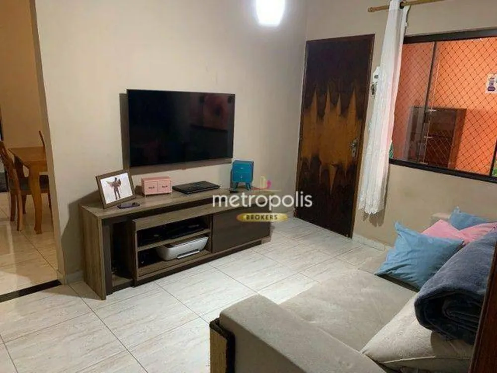 Sobrado, 3 quartos, 219 m² - Foto 2