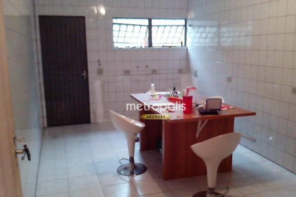 Sobrado, 3 quartos, 303 m² - Foto 2