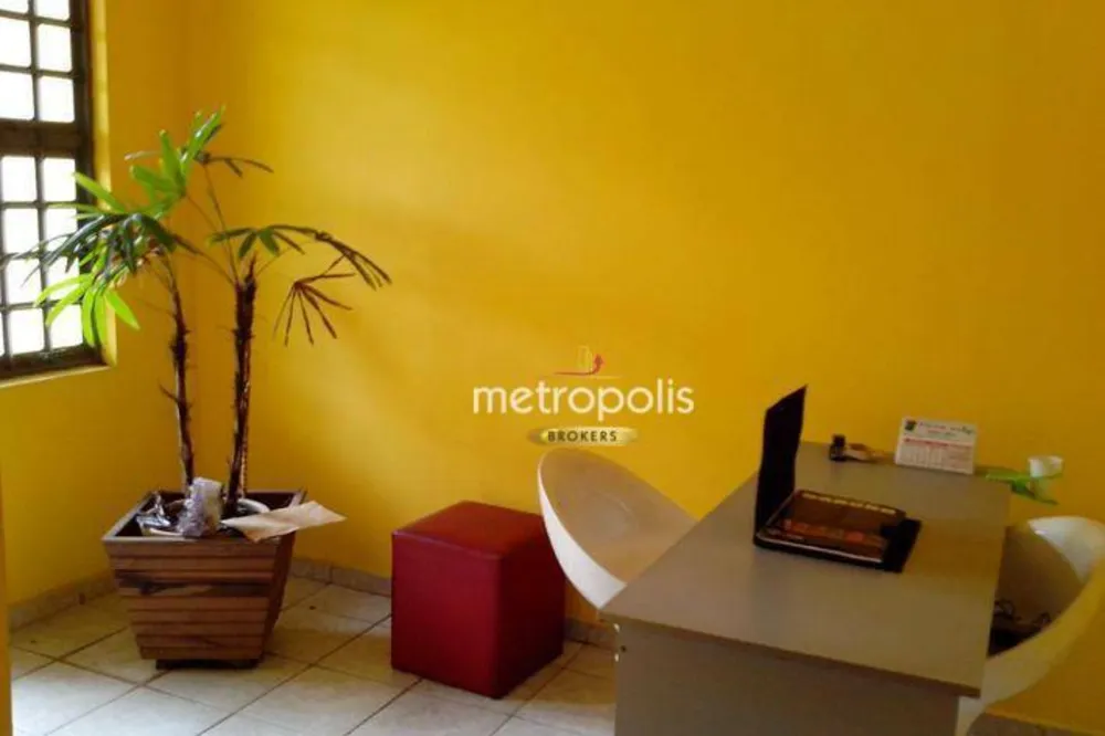 Sobrado, 3 quartos, 303 m² - Foto 1
