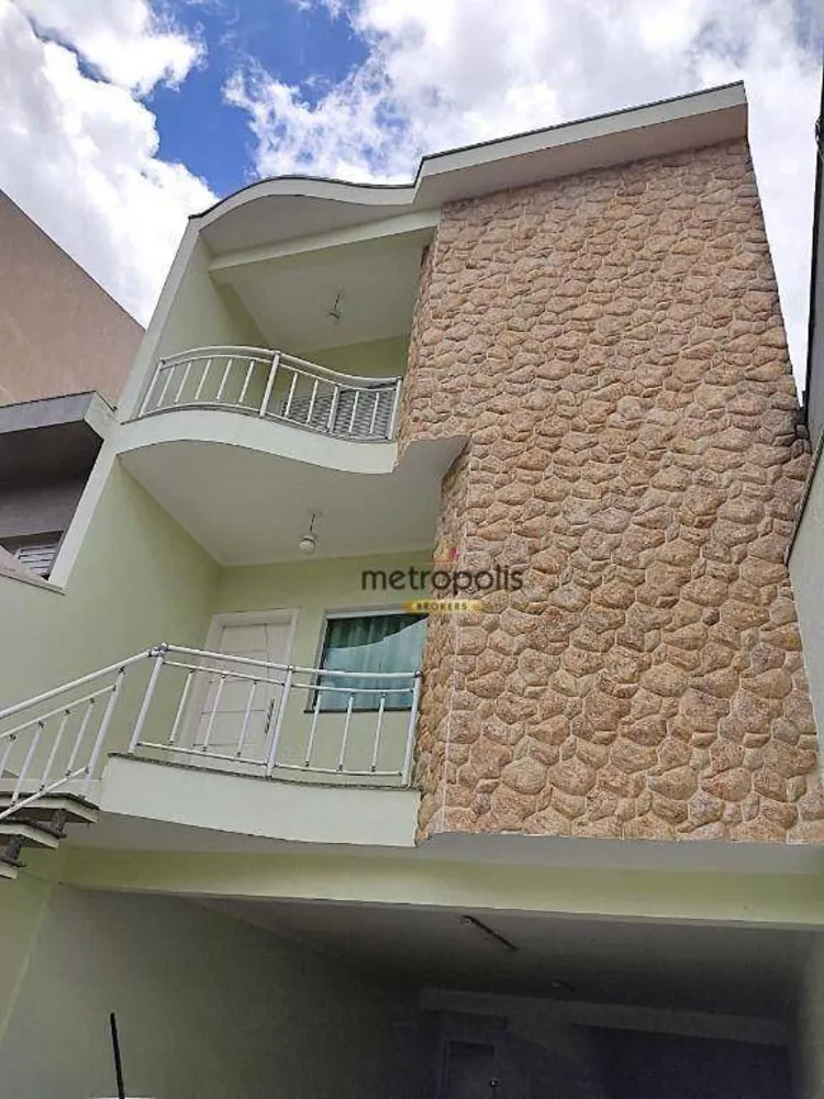 Casa à venda e aluguel com 3 quartos, 250m² - Foto 3