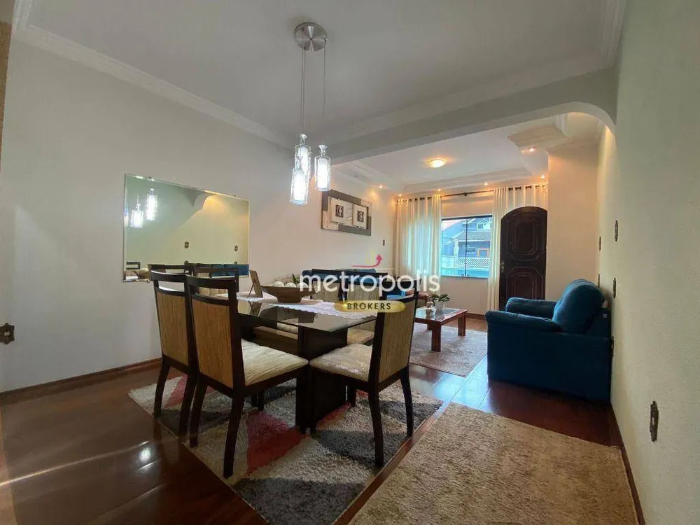 Sobrado, 3 quartos, 232 m² - Foto 1