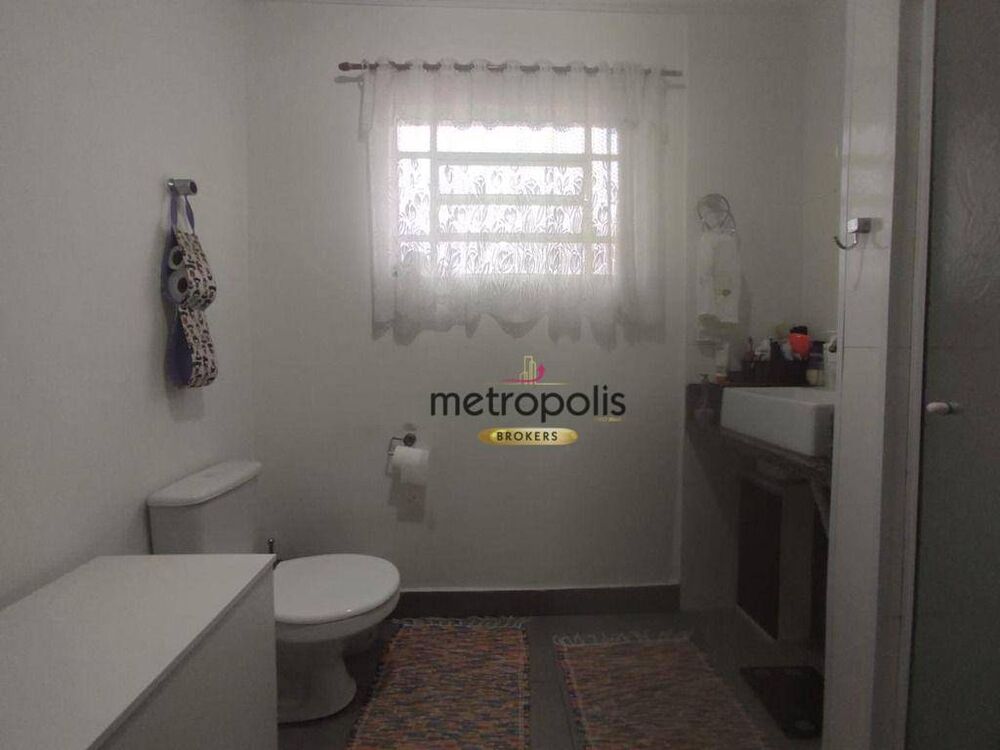 Casa à venda com 3 quartos, 237m² - Foto 10