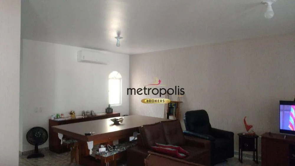 Casa, 3 quartos, 186 m² - Foto 2