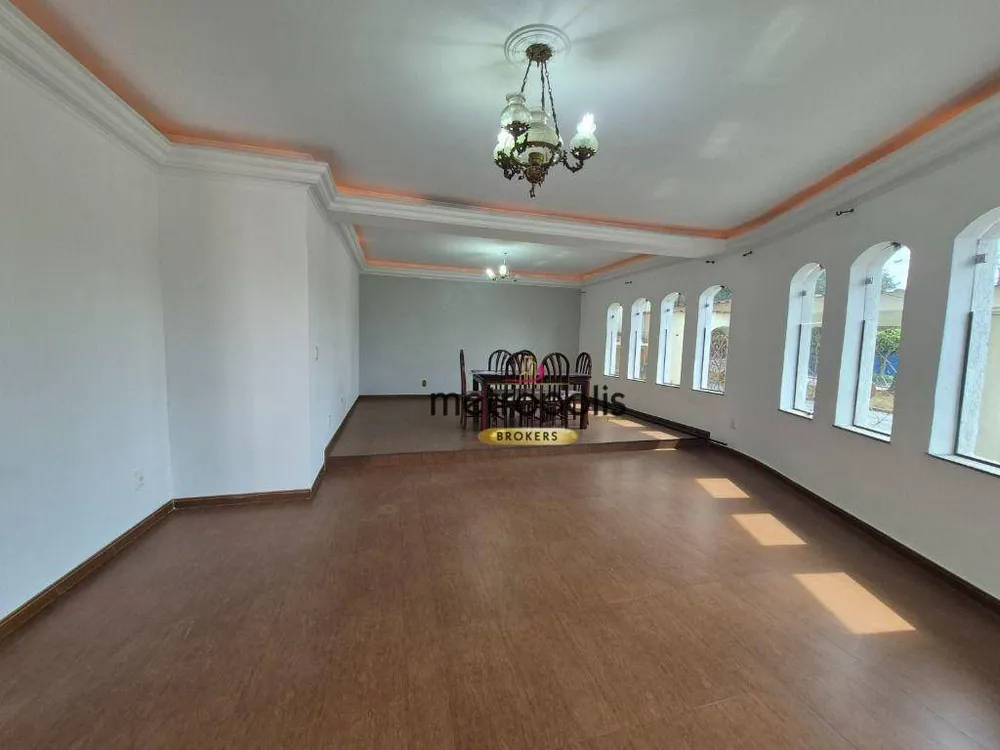Sobrado, 3 quartos, 319 m² - Foto 1