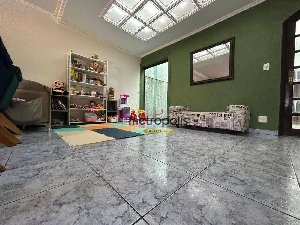 Sobrado, 4 quartos, 270 m² - Foto 5