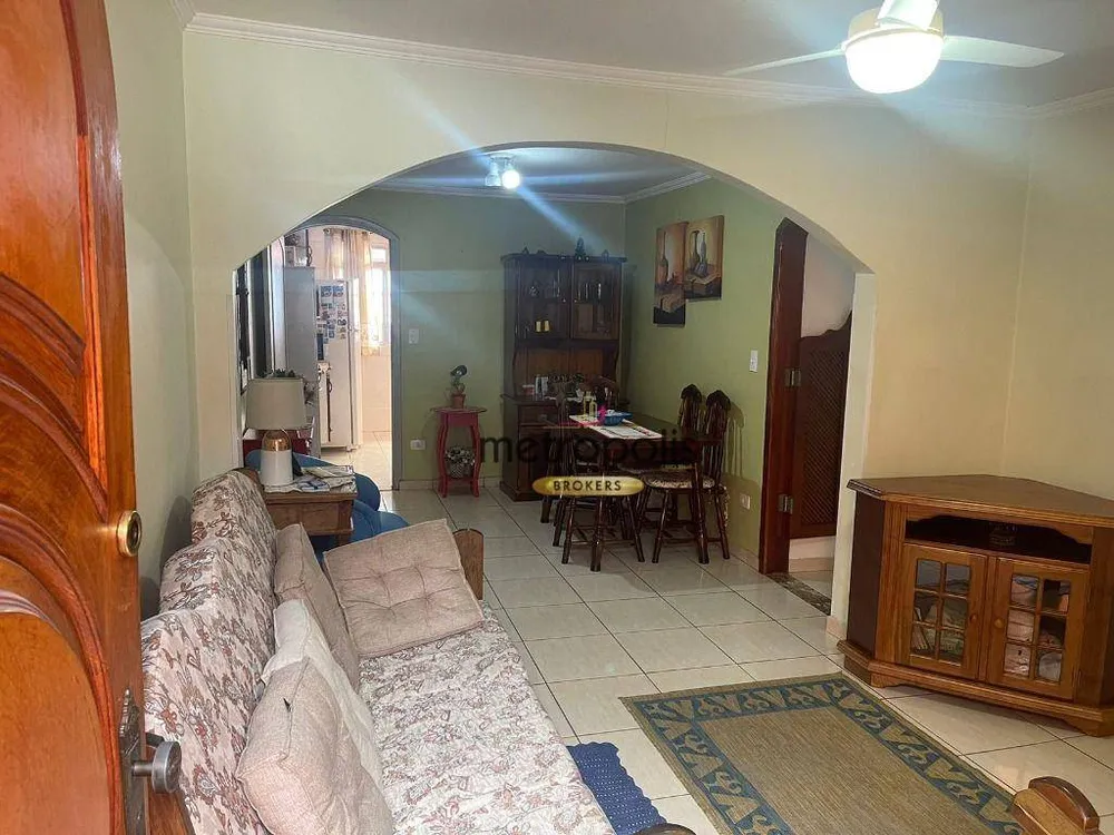Casa, 3 quartos, 156 m² - Foto 2