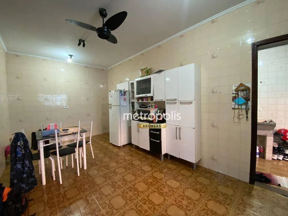 Sobrado, 6 quartos, 270 m² - Foto 1