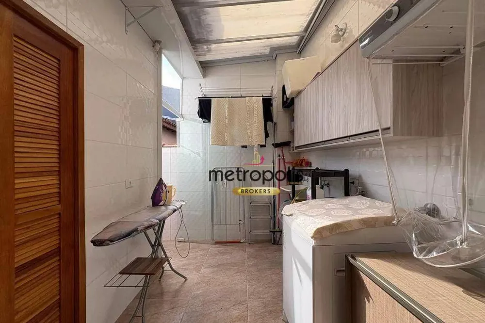 Sobrado, 3 quartos, 183 m² - Foto 1