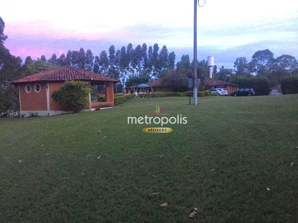 Sítio, 5 quartos, 6000 m² - Foto 1