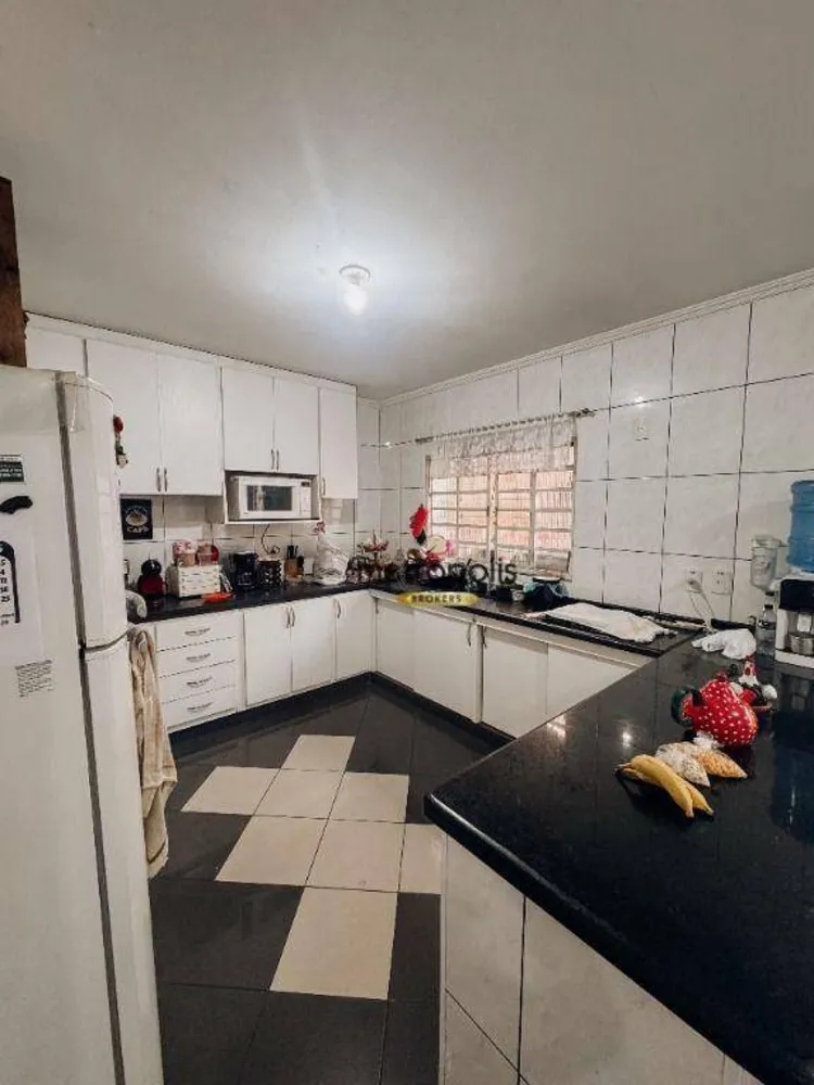 Sobrado, 5 quartos, 220 m² - Foto 3