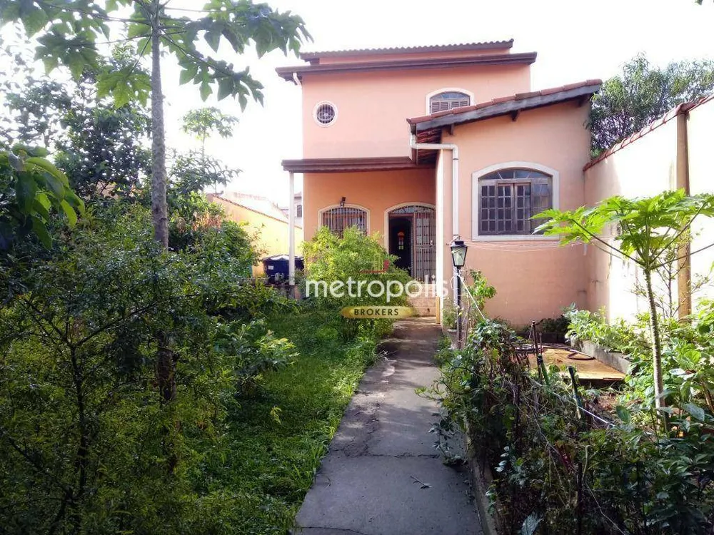 Sobrado, 2 quartos, 273 m² - Foto 1