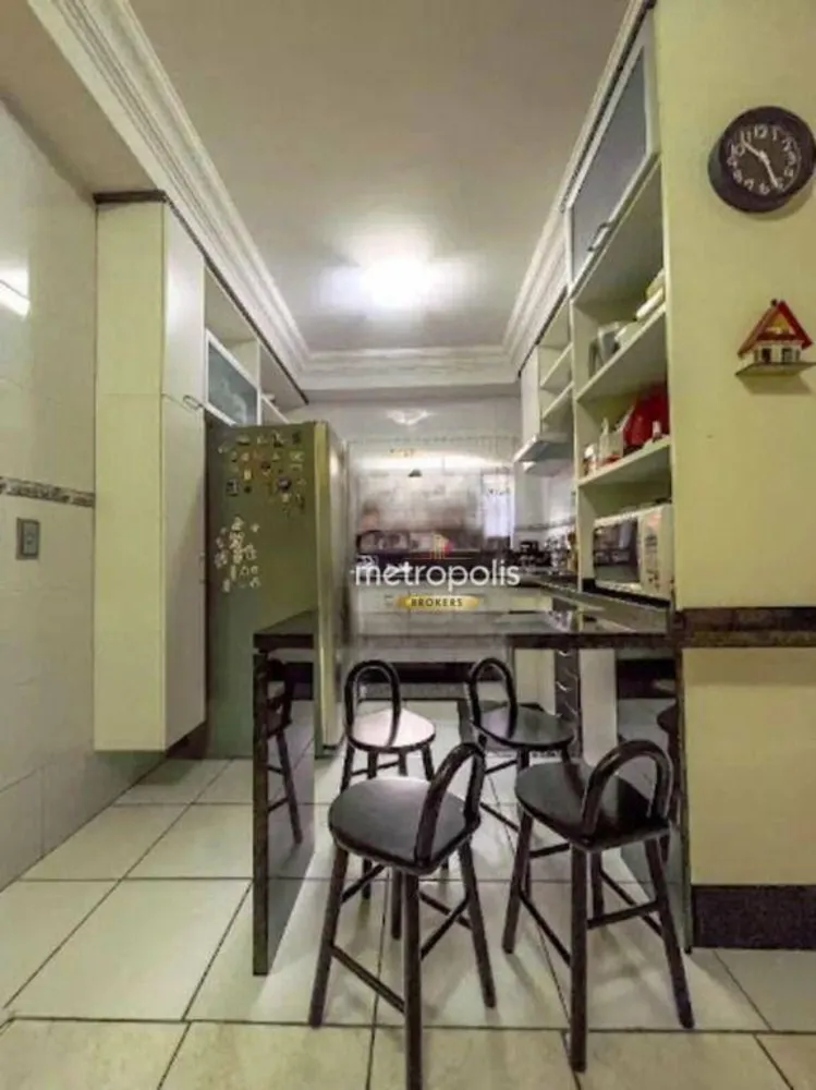 Sobrado, 4 quartos, 208 m² - Foto 1