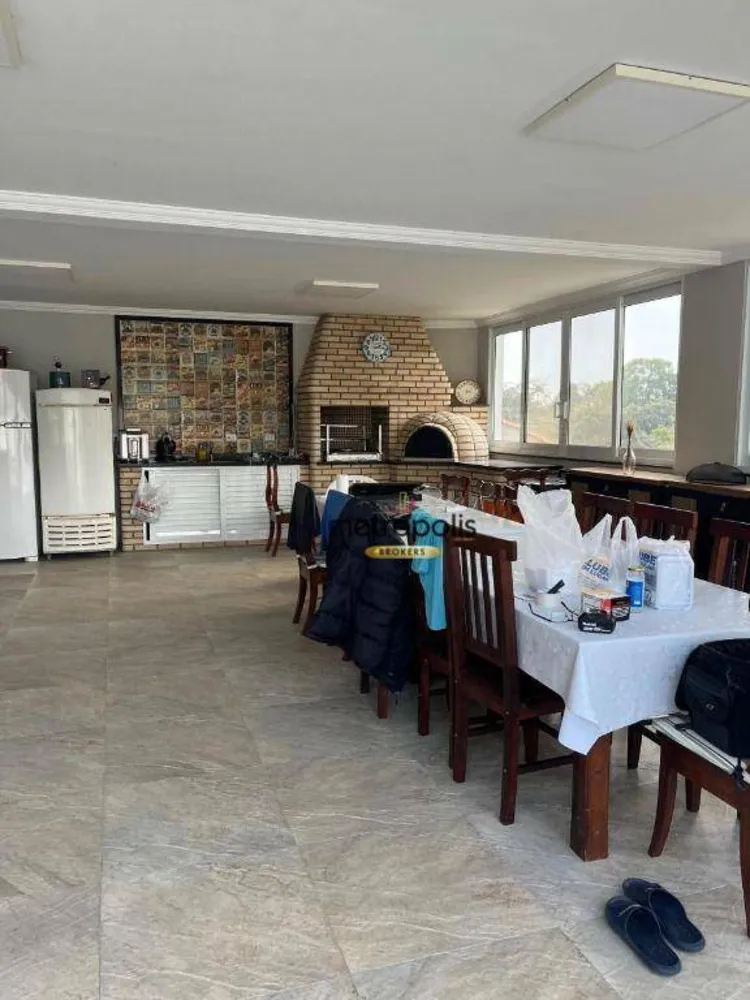 Chácara, 9 quartos, 2900 m² - Foto 2