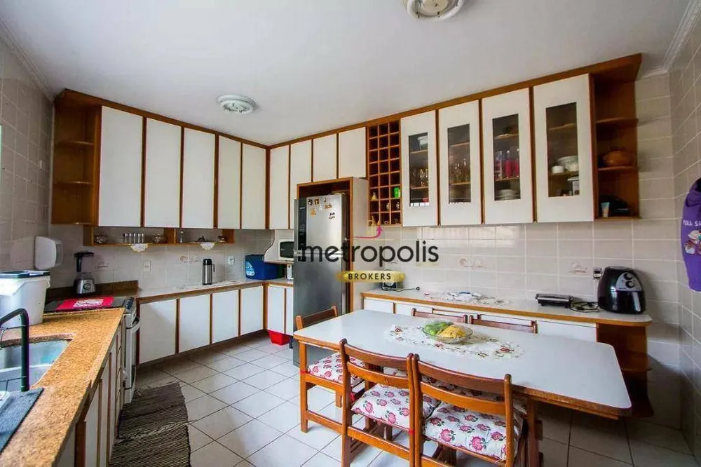Sobrado, 3 quartos, 200 m² - Foto 3