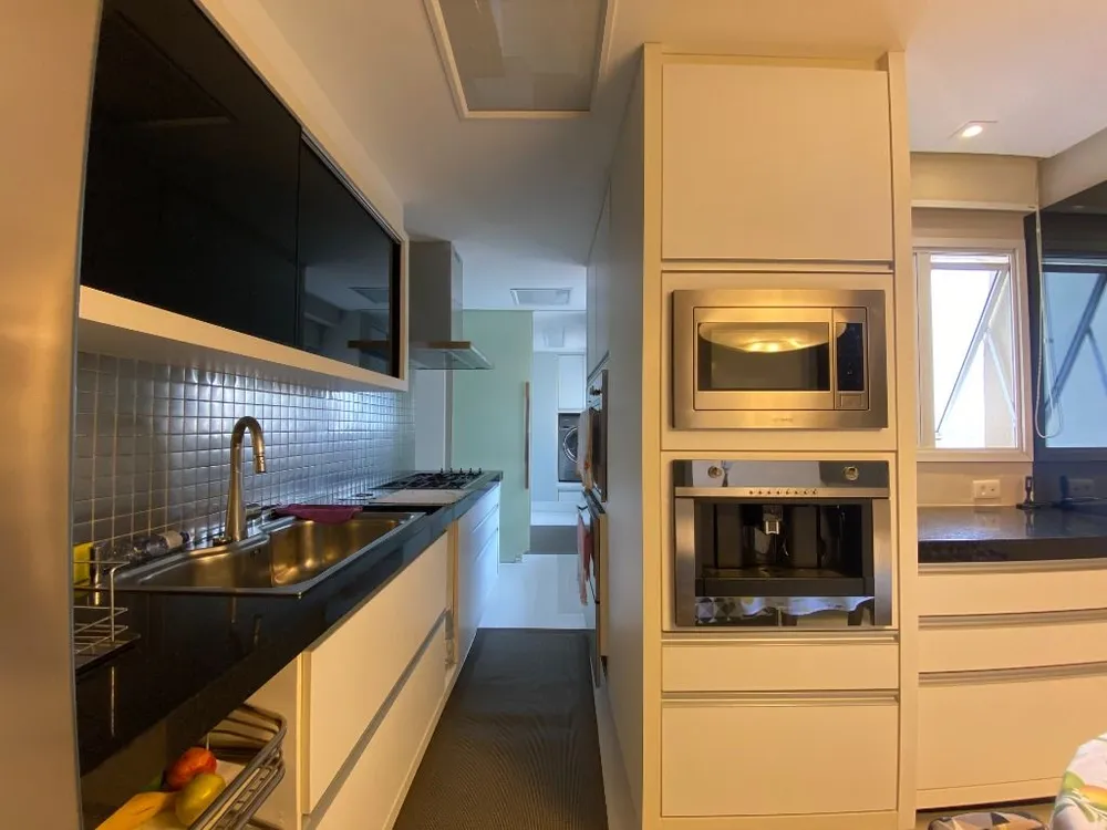 Cobertura, 3 quartos, 198 m² - Foto 1