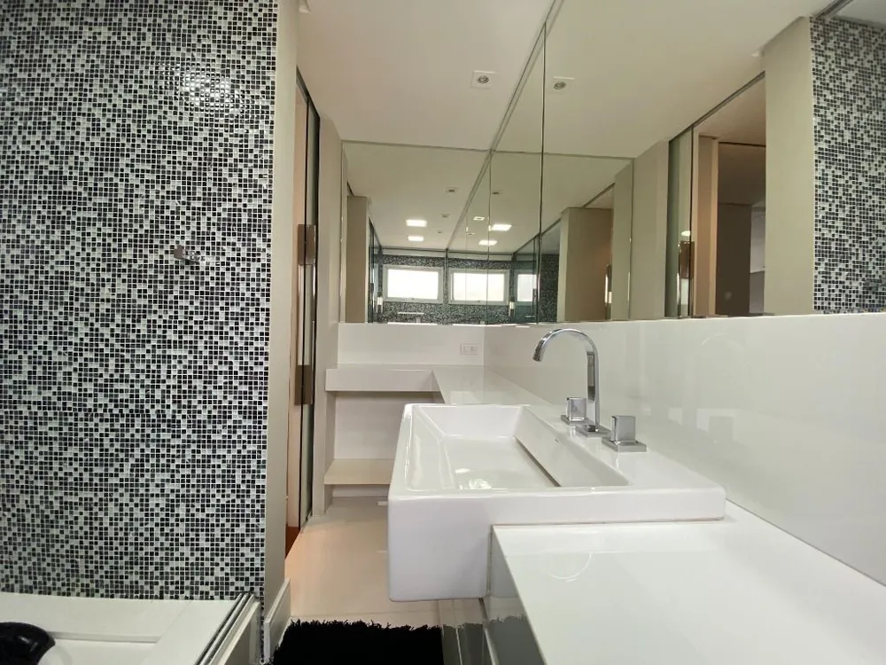 Cobertura, 3 quartos, 198 m² - Foto 5