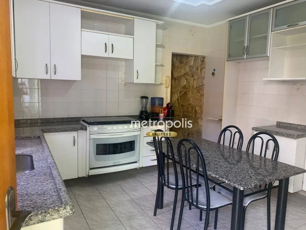 Sobrado, 6 quartos, 290 m² - Foto 2