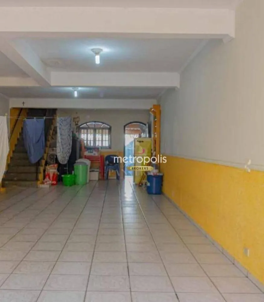 Sobrado, 3 quartos, 241 m² - Foto 2
