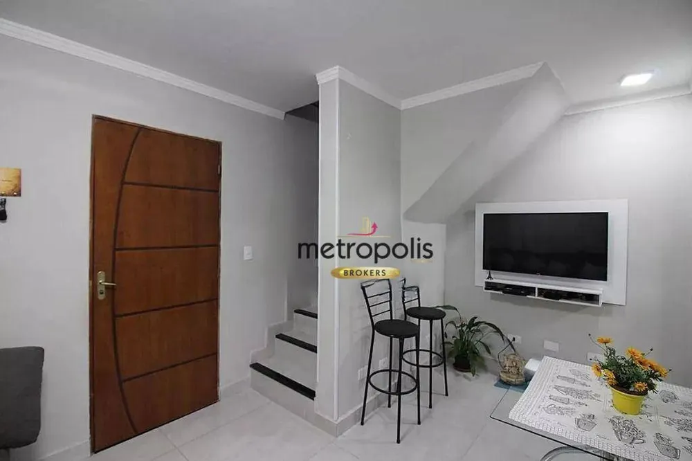 Sobrado, 2 quartos, 200 m² - Foto 1