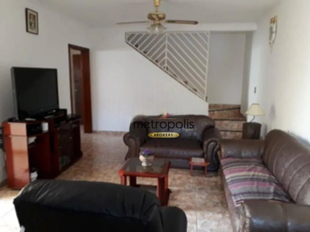 Sobrado, 2 quartos, 227 m² - Foto 1