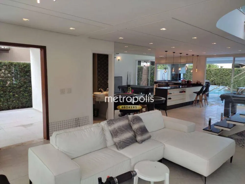 Sobrado, 3 quartos, 279 m² - Foto 1