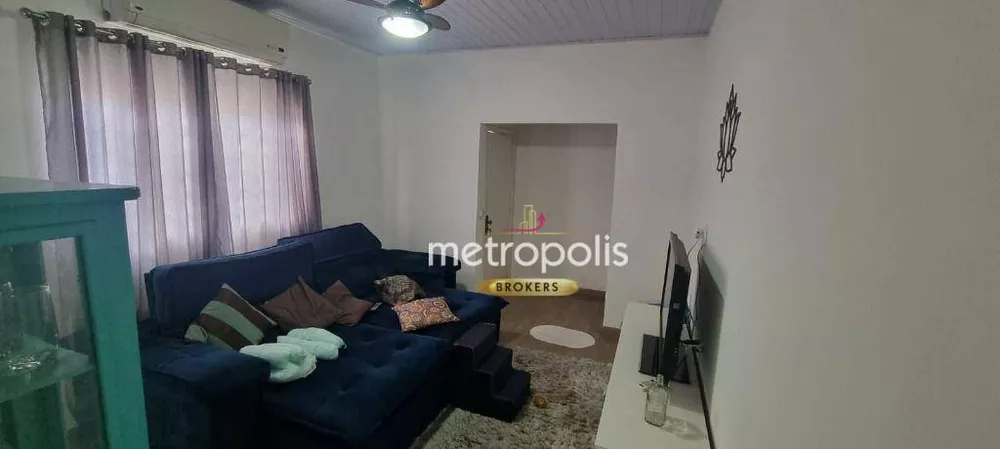 Casa à venda com 5 quartos, 250m² - Foto 1