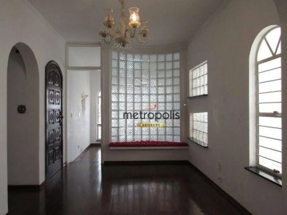 Sobrado, 3 quartos, 223 m² - Foto 1