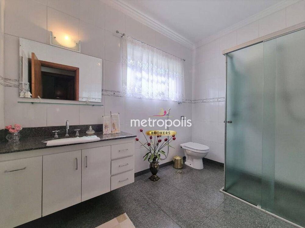 Sobrado, 3 quartos, 290 m² - Foto 3