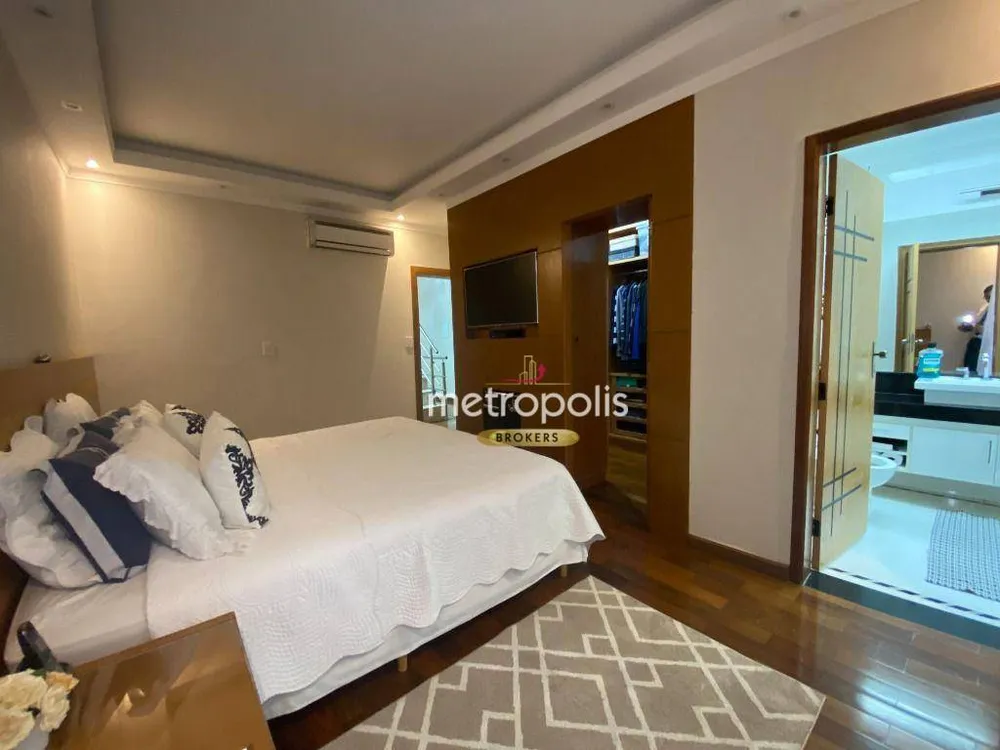 Sobrado, 4 quartos, 350 m² - Foto 2