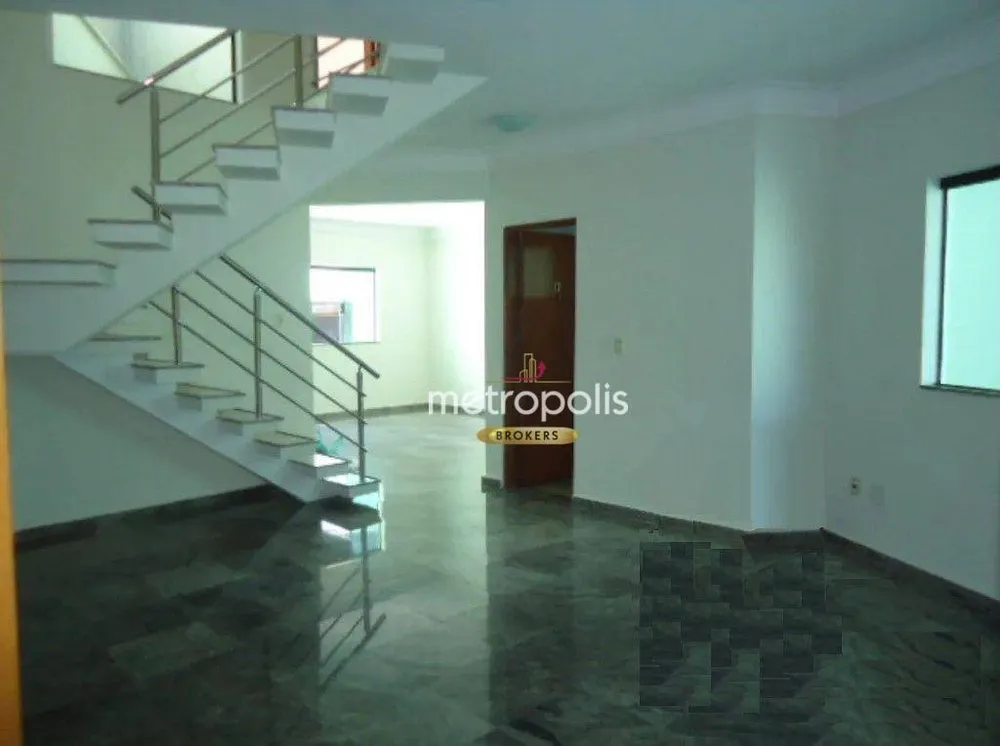 Sobrado, 4 quartos, 229 m² - Foto 1