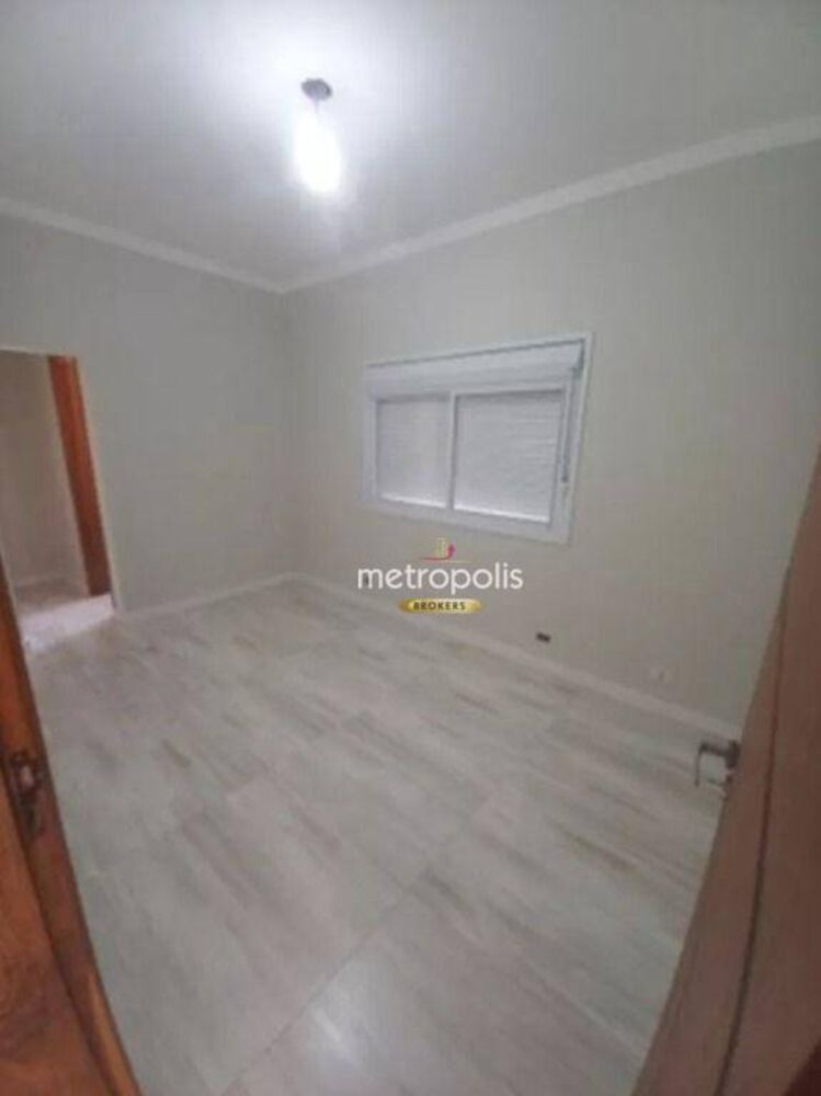 Sobrado à venda com 3 quartos, 210m² - Foto 4