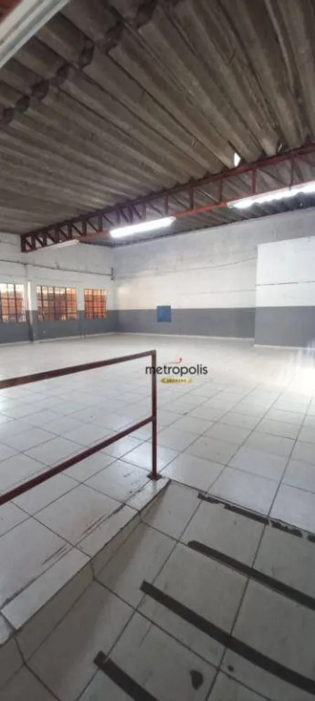 Depósito-Galpão, 550 m² - Foto 1