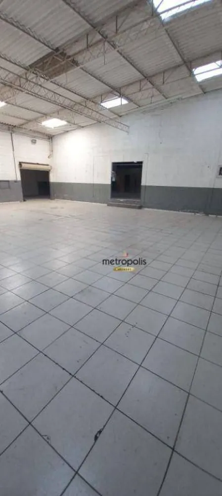 Depósito-Galpão, 550 m² - Foto 1