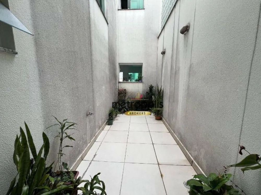 Sobrado, 4 quartos, 282 m² - Foto 4