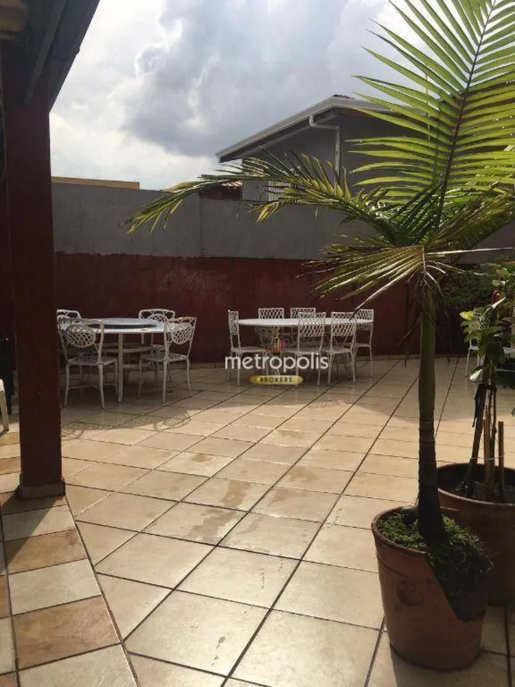 Sobrado, 3 quartos, 256 m² - Foto 10