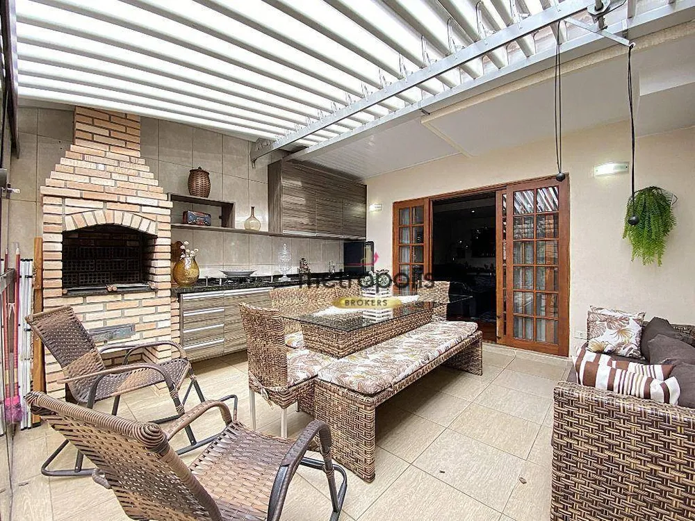 Sobrado, 2 quartos, 189 m² - Foto 1