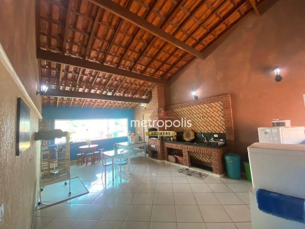 Sobrado, 3 quartos, 231 m² - Foto 3