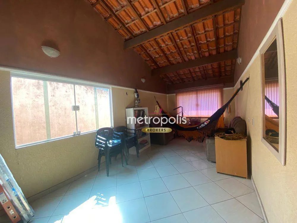 Sobrado, 3 quartos, 231 m² - Foto 1