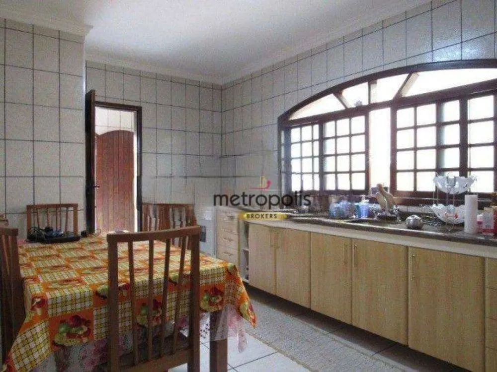 Sobrado, 3 quartos, 285 m² - Foto 4